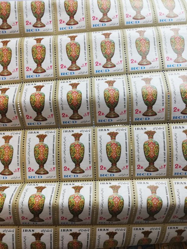 هر برگه 100عدد 280000ت