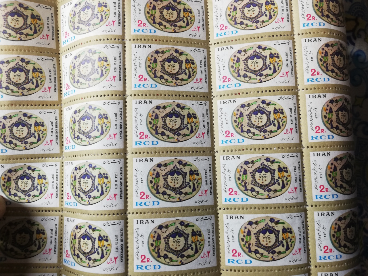 هر برگه 100عدد 280000ت