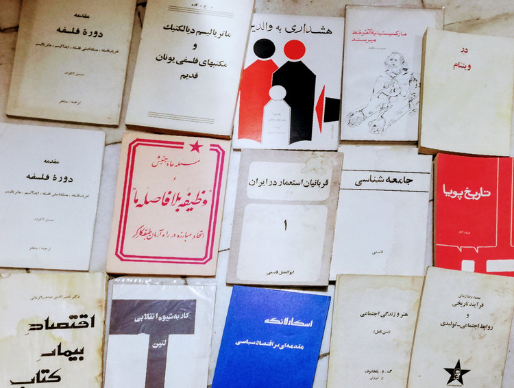 5مورد از کتابها فروش رفته
